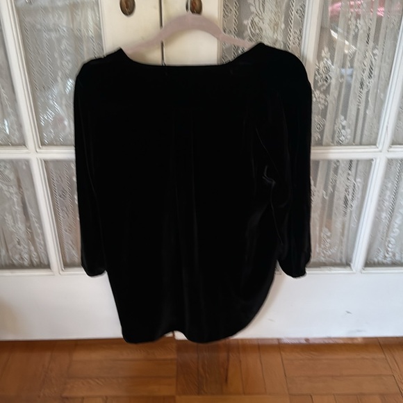CP Shades women's Black Velvet Tunic with Pockets - Picture 2 of 8